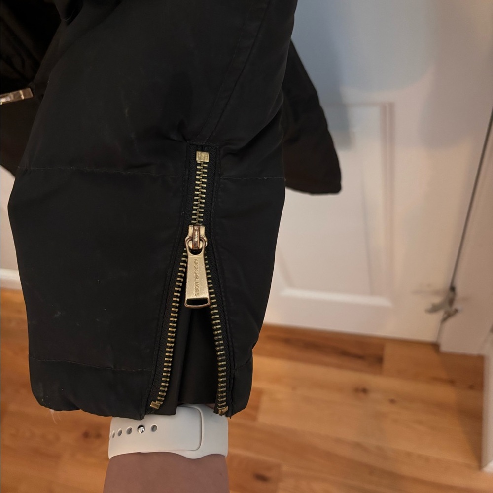 Michael Kors Fur-Trimmed Women's Puffer Jacket - Picture 8 of 9